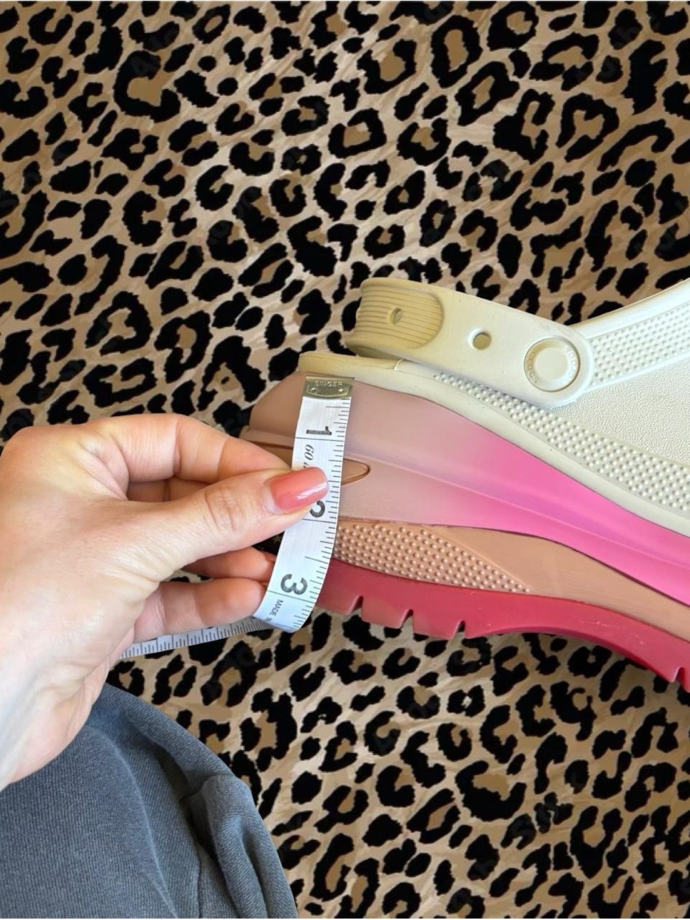 CROCS platform Clog with Pink Ombre Sole - White/Pink - Picture 5 of 7